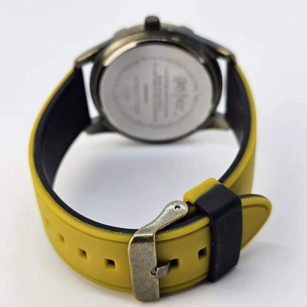 Harry Potter‎ Hufflepuff Men' Watch 44MM Gray Dial Yellow Bands New Battery